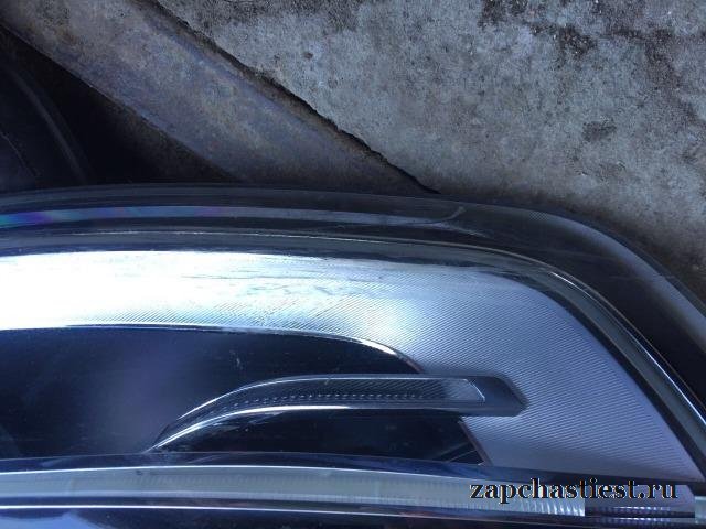 Фара левая на Audi Q3