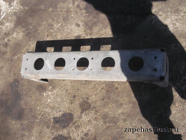 Поперечина рамы передняя Renault 5010130942