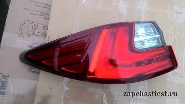 Фонарь задний левый Lexus ES 8156133640