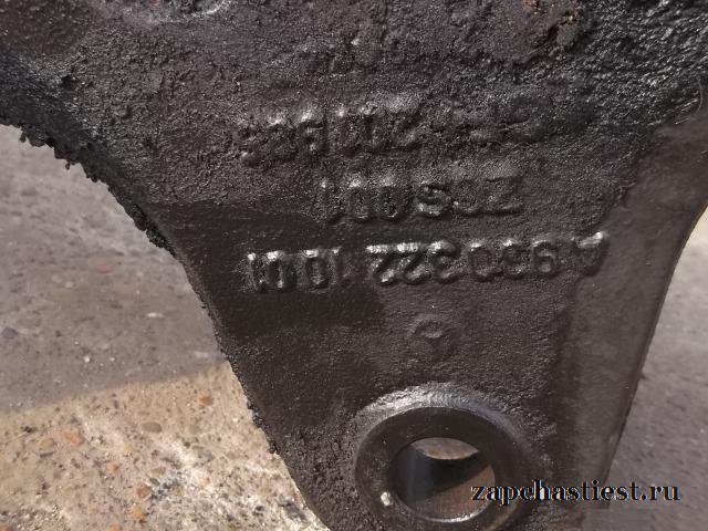 Кронштейн рессоры LH Mercedes Benz 9303221001