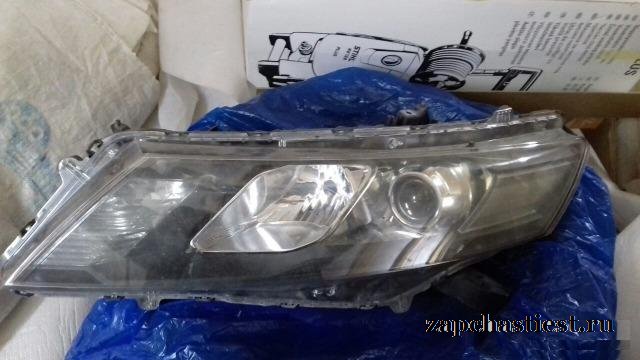 Honda Crosstour (Хонда Кросстур) левая фара