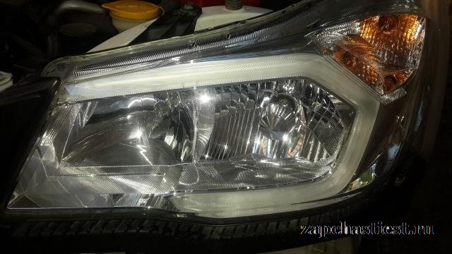 Фара Subaru Forester SJ SJ5 S13 левая Б/У оригинал