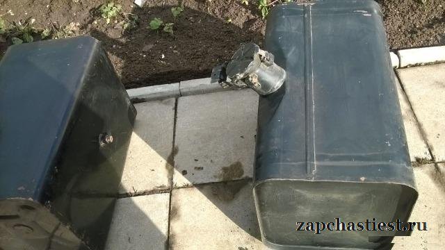 Топливные баки, кронштейны бензобака