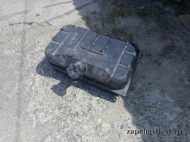 Бак топливный (бензобак)