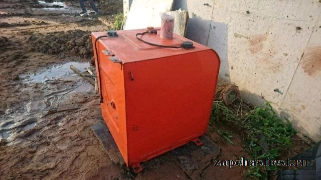 Топливный бак оригинал б/у на экскаватор Hitachi