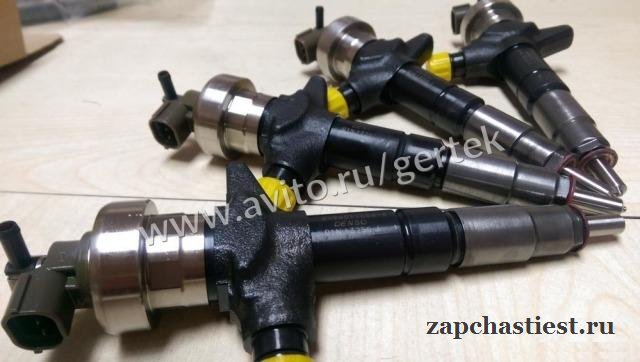 Форсунки Isuzu 4JJ1 8980116044, 8980116045