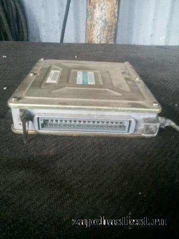 Блок управления двигателем Renault 5010271166