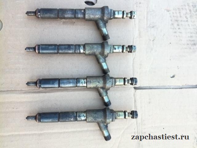Продам форсунки Исузу Эльф 4hf1