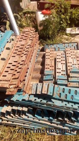 На Комбайн дон 1500. защита барабана.клавиш