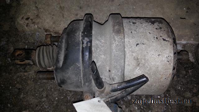 Энергоаккумулятор барабан. тормоза / 81504106540