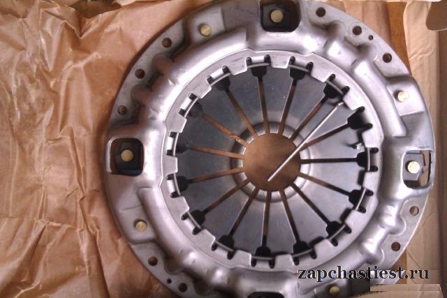 Колодки тормозные передние (диск) Isuzu N- Serie
