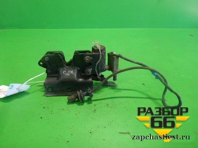 Замок кабины гидравлический Hyundai HD-500 с 2010г