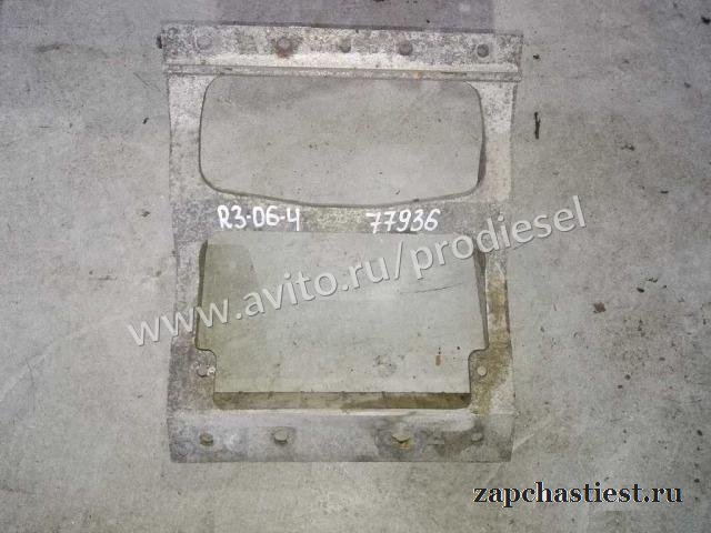 5010610723 кронштейн подножки Renault Premium 04