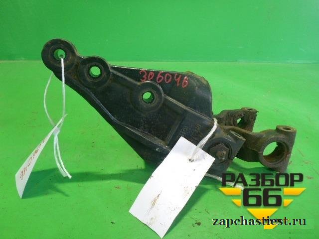 Кронштейн передней рессоры Hyundai HD-500 с 2010г