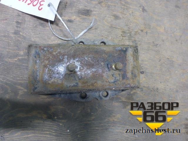 Опора двигателя левая Hyundai HD-500 с 2010г
