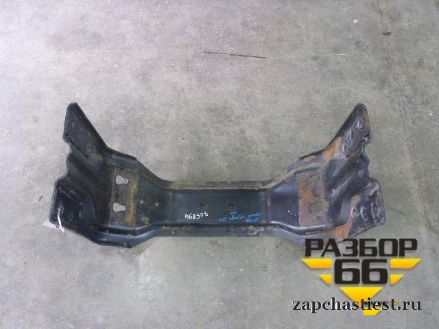 Траверса рамы поперечная Hyundai HD-500 с 2010г