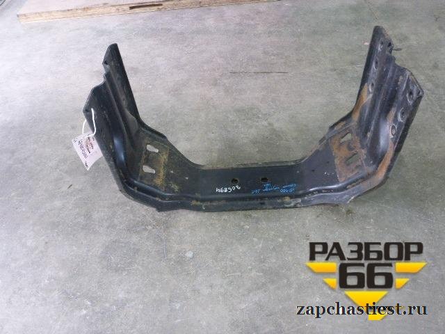 Траверса рамы поперечная Hyundai HD-500 с 2010г