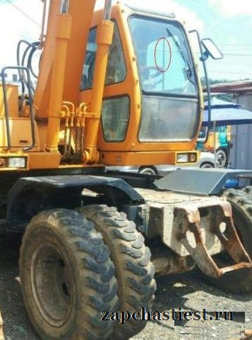 Стекло лобовое hyundai robex