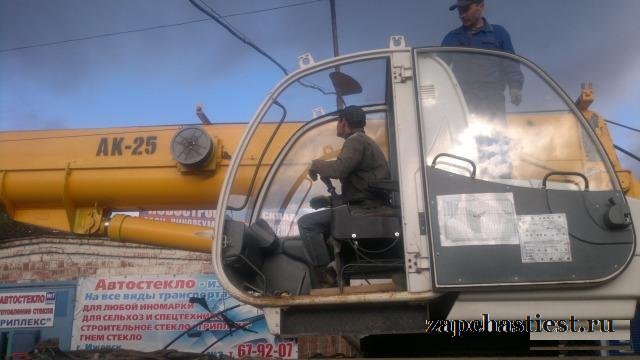 Стекло лобовое hyundai robex