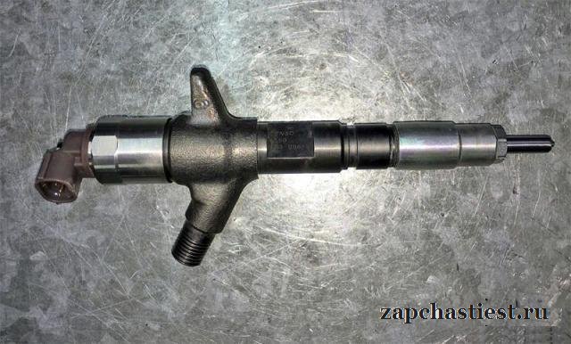 Форсунка 095000-5550 Hyundai County HD65 HD72 HD78