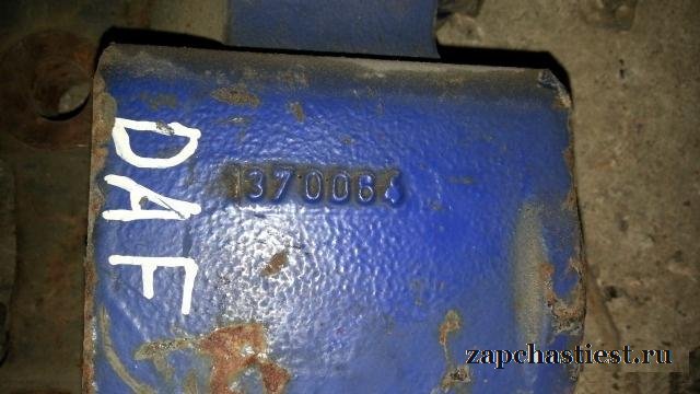 Кронштейн бампера правый DAF CF (1370064) Даф