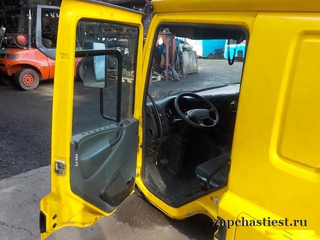 Дверь левая Даф сф (DAF CF) 1450155