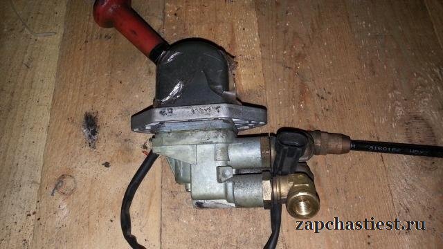 Кран ручного тормоза DAF 95 XF / DPM90DA