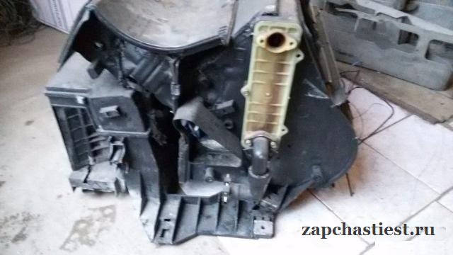 Корпус печки с мотором на DAF XF 95