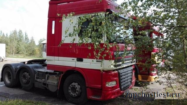 DAF XF 105. Бампер фары двигатель капот