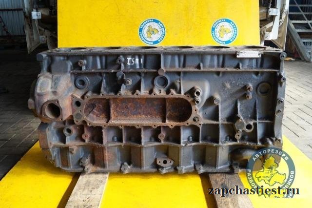Iveco Stralis Блок цилиндров двигателя 504105808