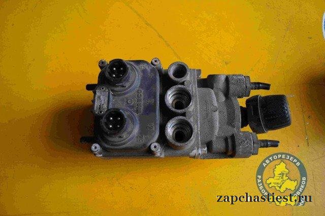 Mercedes Actros Кран главный тормозной 0034318606