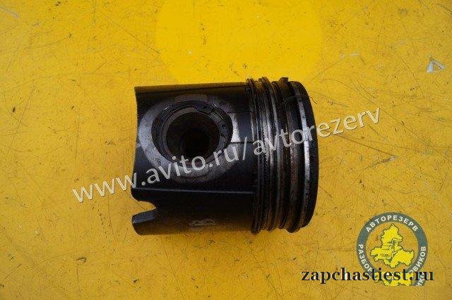 Iveco Поршень 504007513