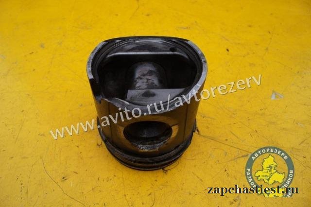 Iveco Поршень 504007513
