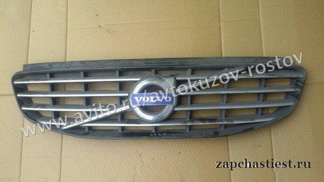 Volvo XC60 решетка радиатора