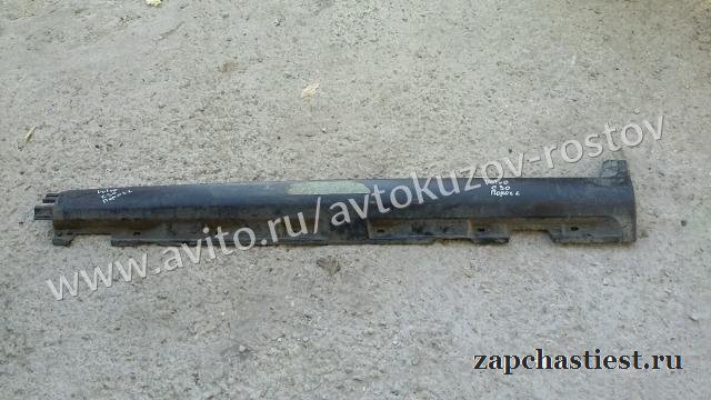 Volvo C30 порог