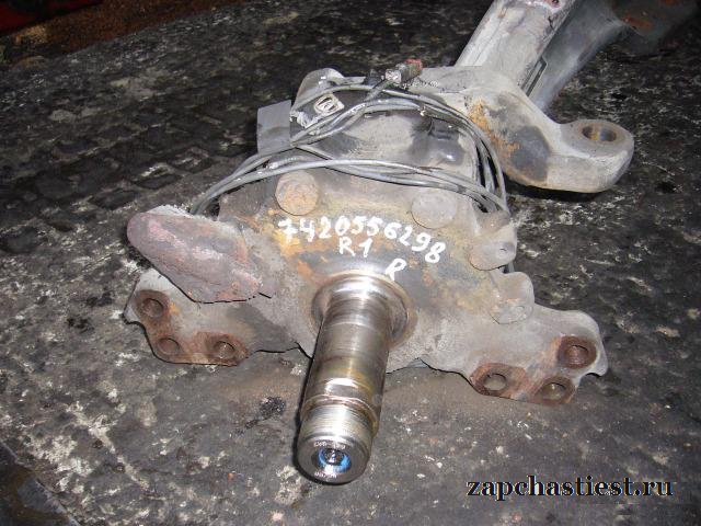 Кулак поворотный передний Renault
