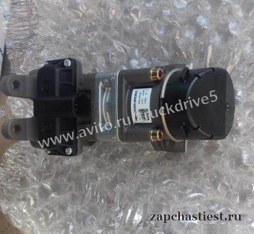 Кран главный тормозной Dxi K040156