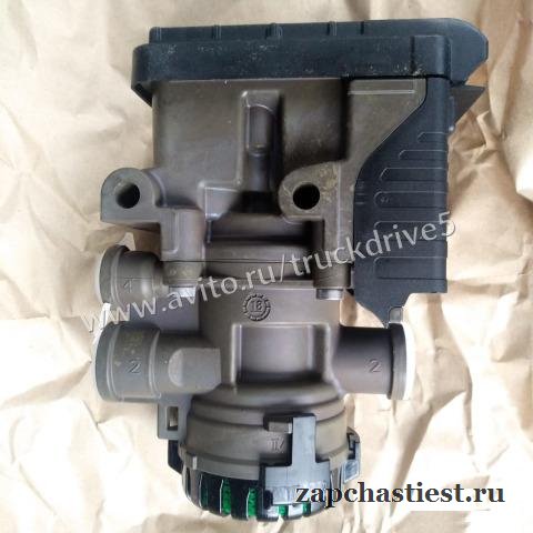 Модулятор EBS Volvo FH12 переднего моста 21122034