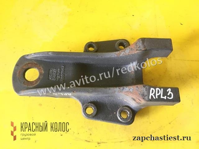 Кронштейн заднего амортизатора нижний 20940327