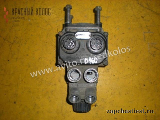 DAF XF Кран главный тормозной 1677510