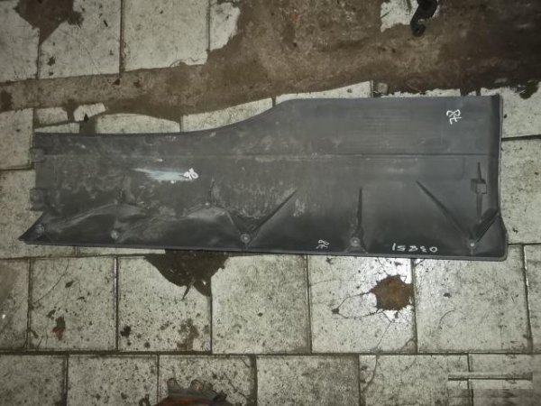 Накладка на крыло MAN 81615100554