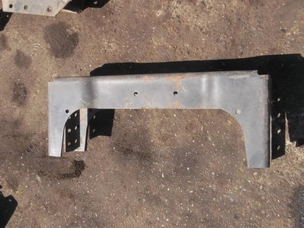 Поперечина рамы задняя Renault 5010316062