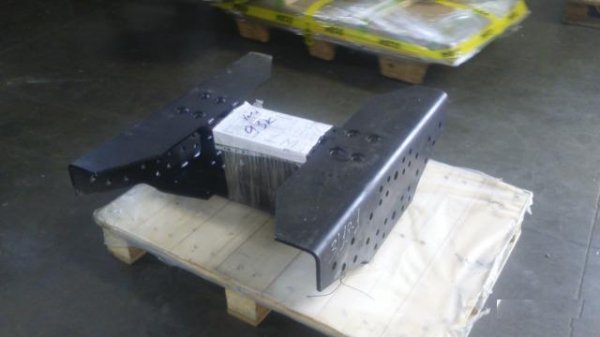 Поперечина рамы маз 6501В9-8420-000 (оао маз)