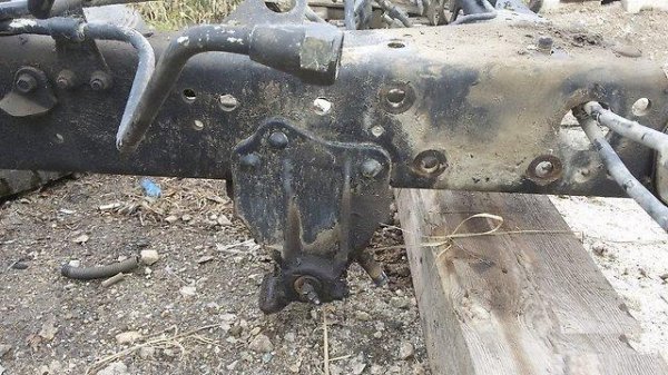 Кронштейны рессор передние Митсубиси Фусо 96г. в