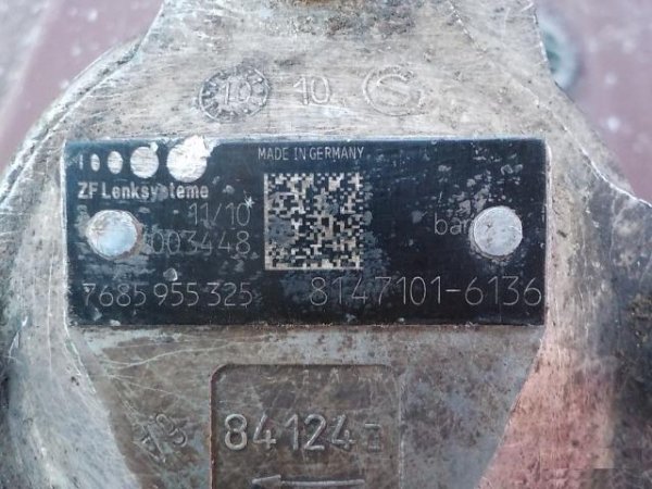Насос гидроусилителя руля MAN 81471016136