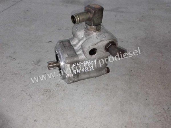 181415R10203 насос гура Freightliner FLD