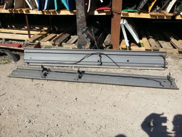 Отбойник (спойлер) mercedes atego; (9715250882)