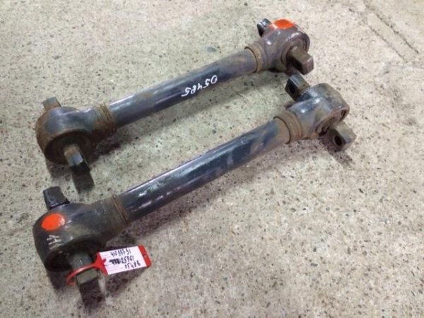 Реактивная тяга правая Iveco 41033731