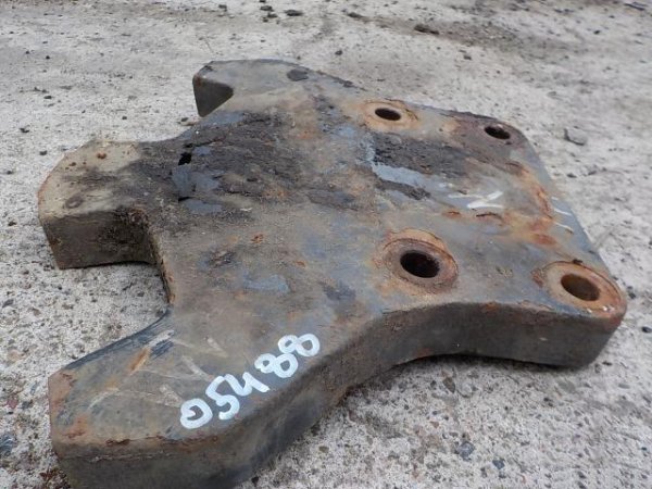 Кронштейн реактивной тяги Iveco 41030944