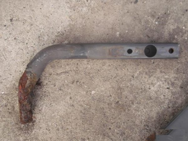 Кронштейн глушителя Renault 7482174678